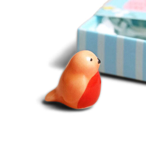 Tiny Matchbox Ceramic Token: Robin